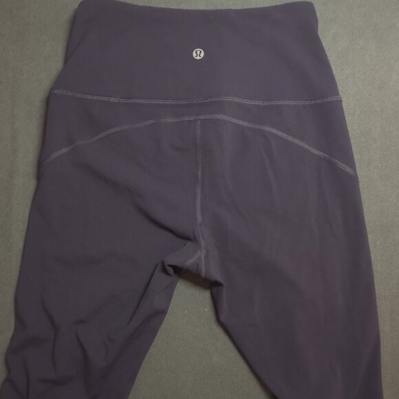 🍇 Lululemon Anew Crop (21") - Black Grape - Size 6 - Excellent Condition 💜 - Picture 11 of 16
